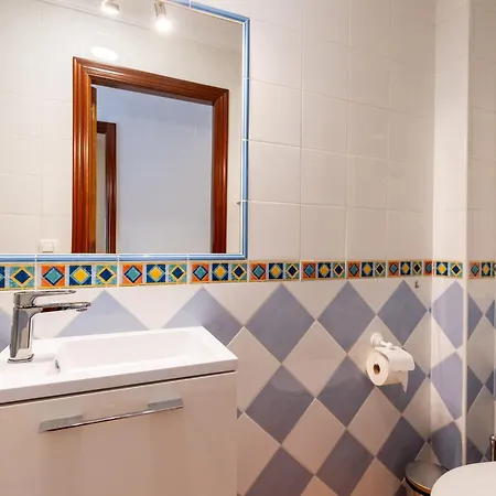 Bn Luminoso Familias En Excelente Ubicacion Apartament Sewilla